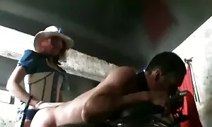 Strapon амраг зөндөө ...